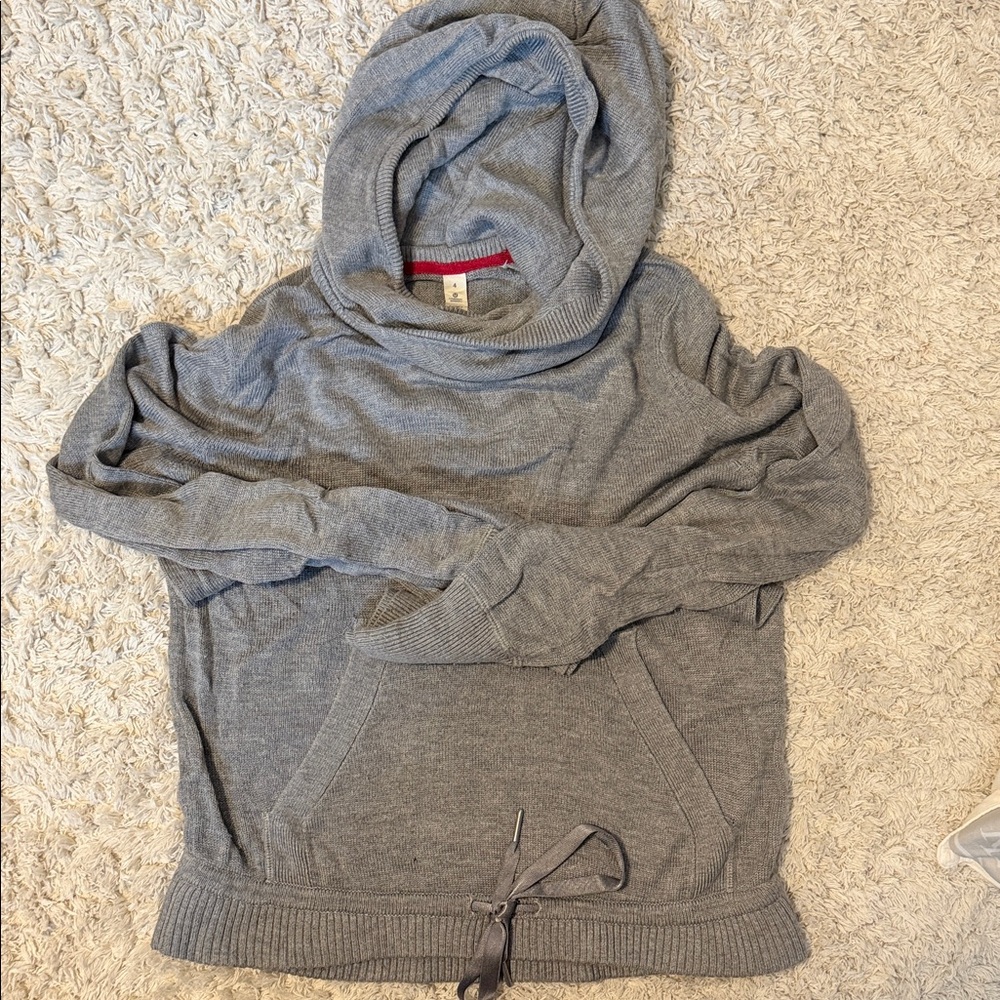 Lululemon knit  Gray Hooded Pullover size 4
